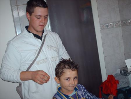 le frere a alex!mdr